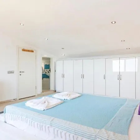 Deniz Apart Feriehus Kalkan
